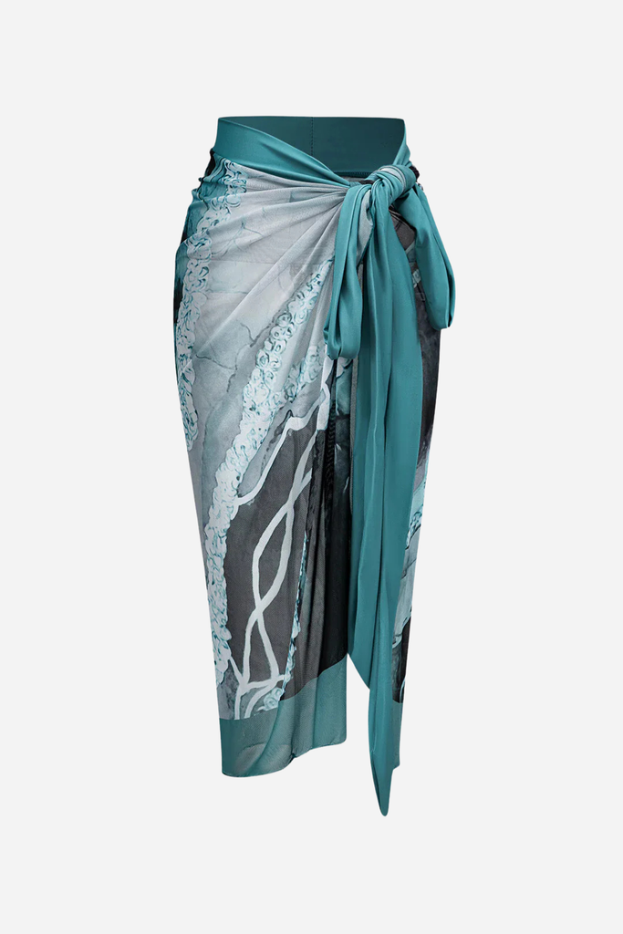 Patterned One Piece Swimsuit and Pareo Set