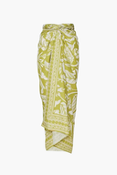 Traje de baño y pareo amarillo tropical