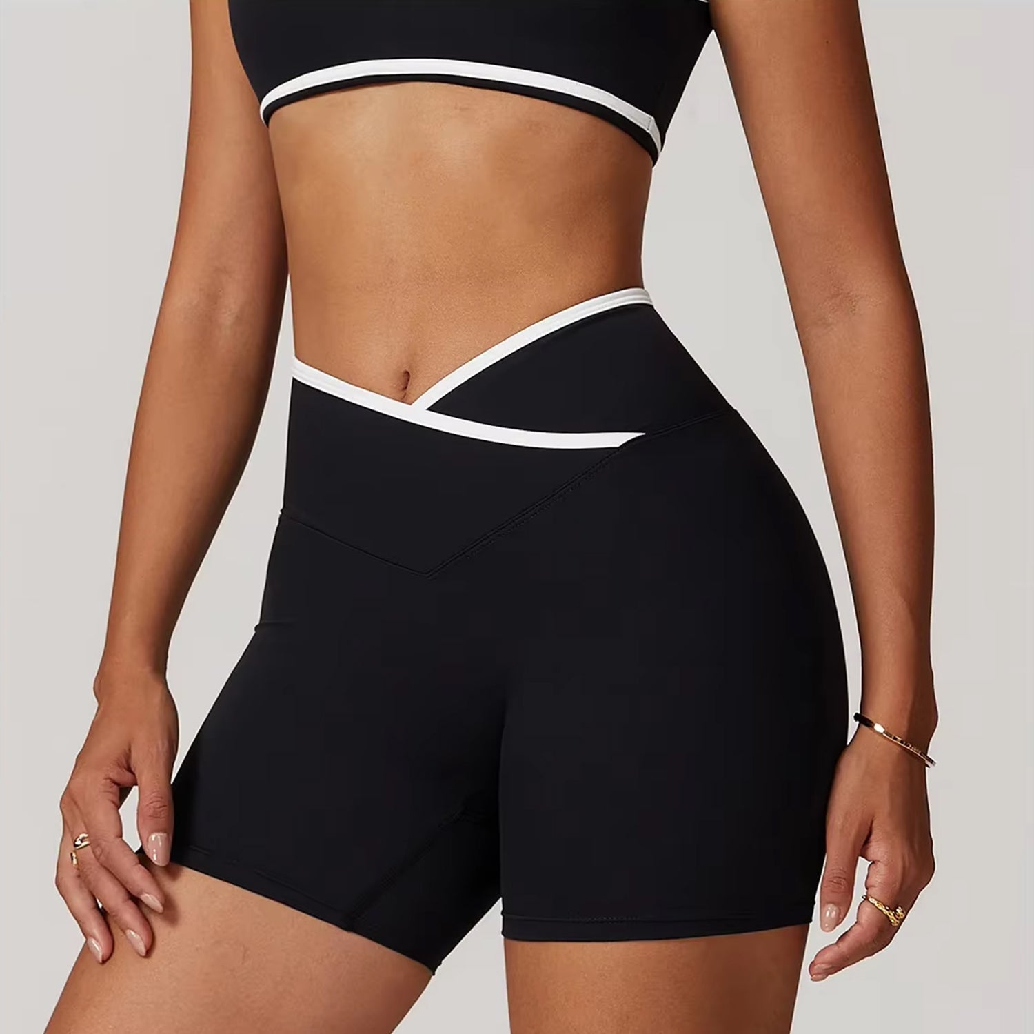 Short Biker Linea