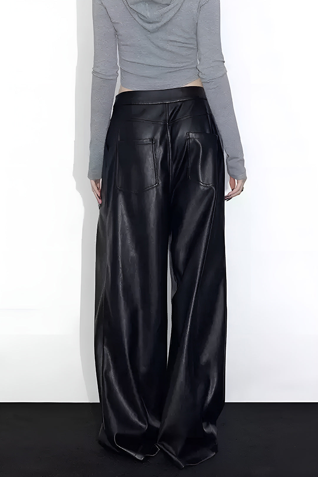 Bold Luxe Leather Pantolon