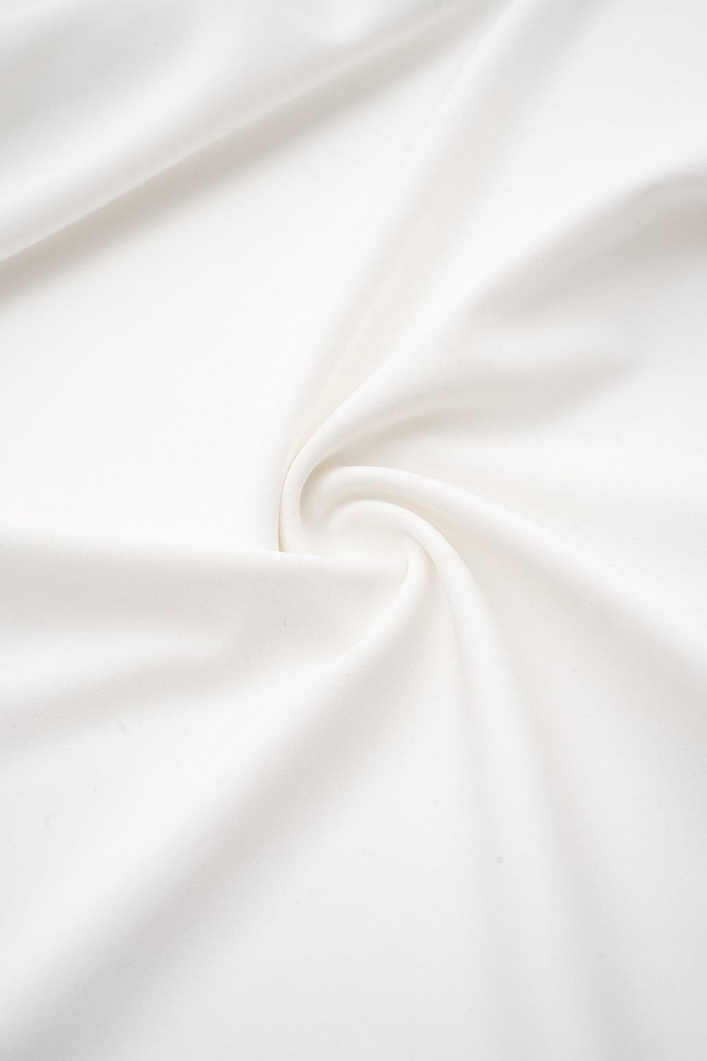 Bikini Contrast Resort