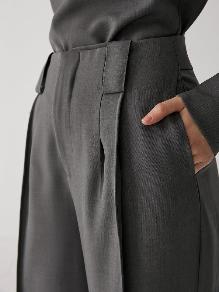 Refined Elegance Pleated Pantolon