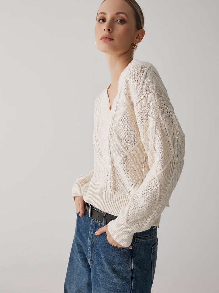 Cable Knit Graceful Tie Back Kazak