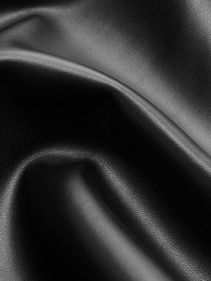 Bold Luxe Leather Pantolon