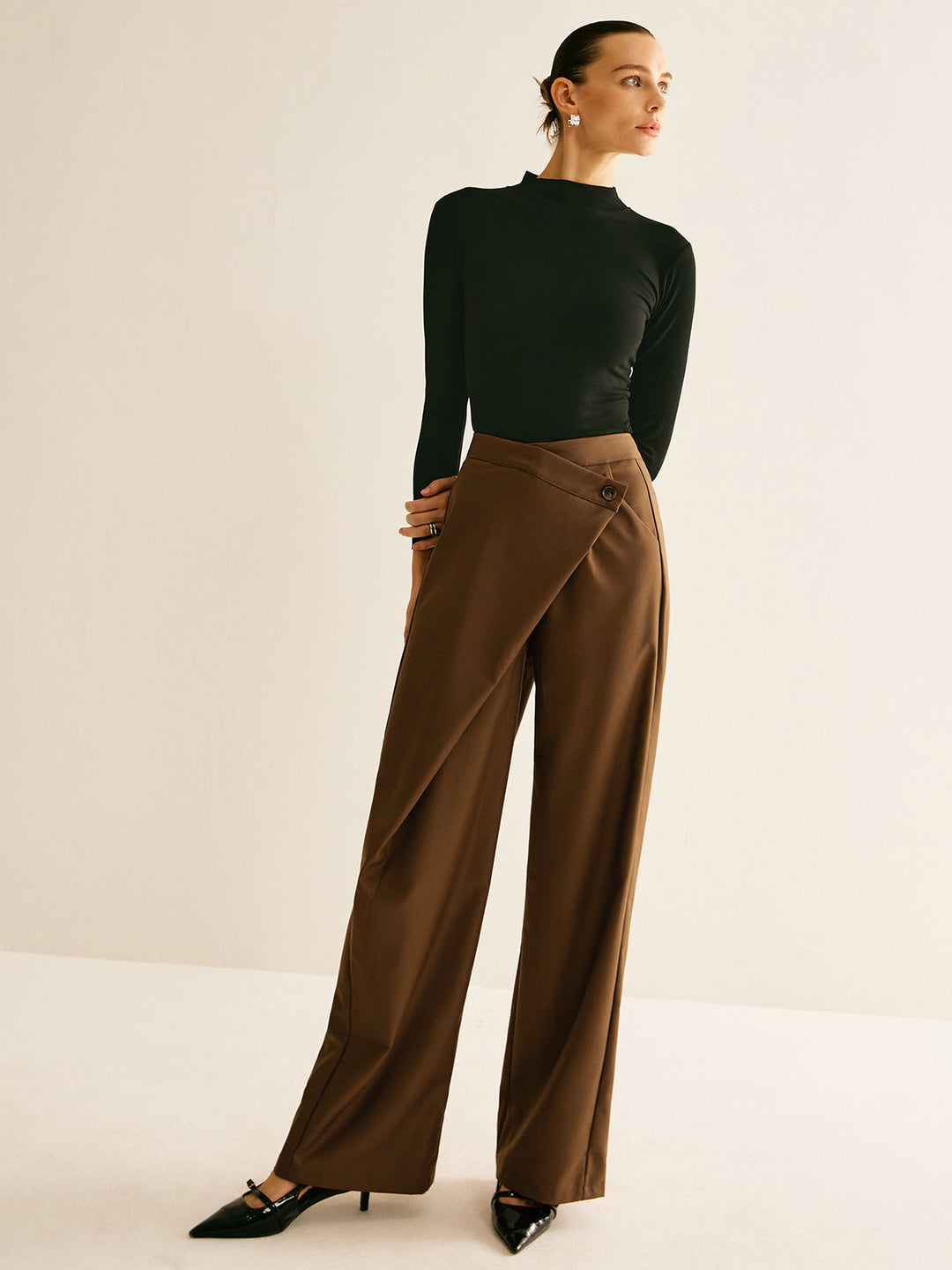 Chic Caramel Wrap Pantolon