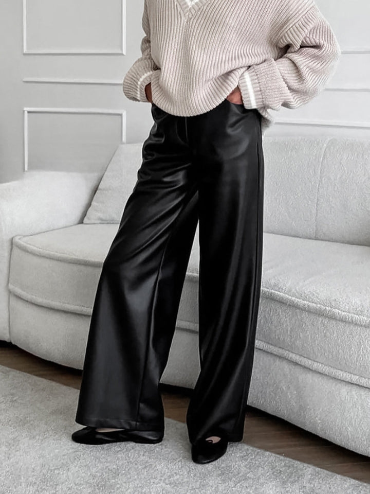 Luxe Noir Faux Leather Wide-Leg Pantolon