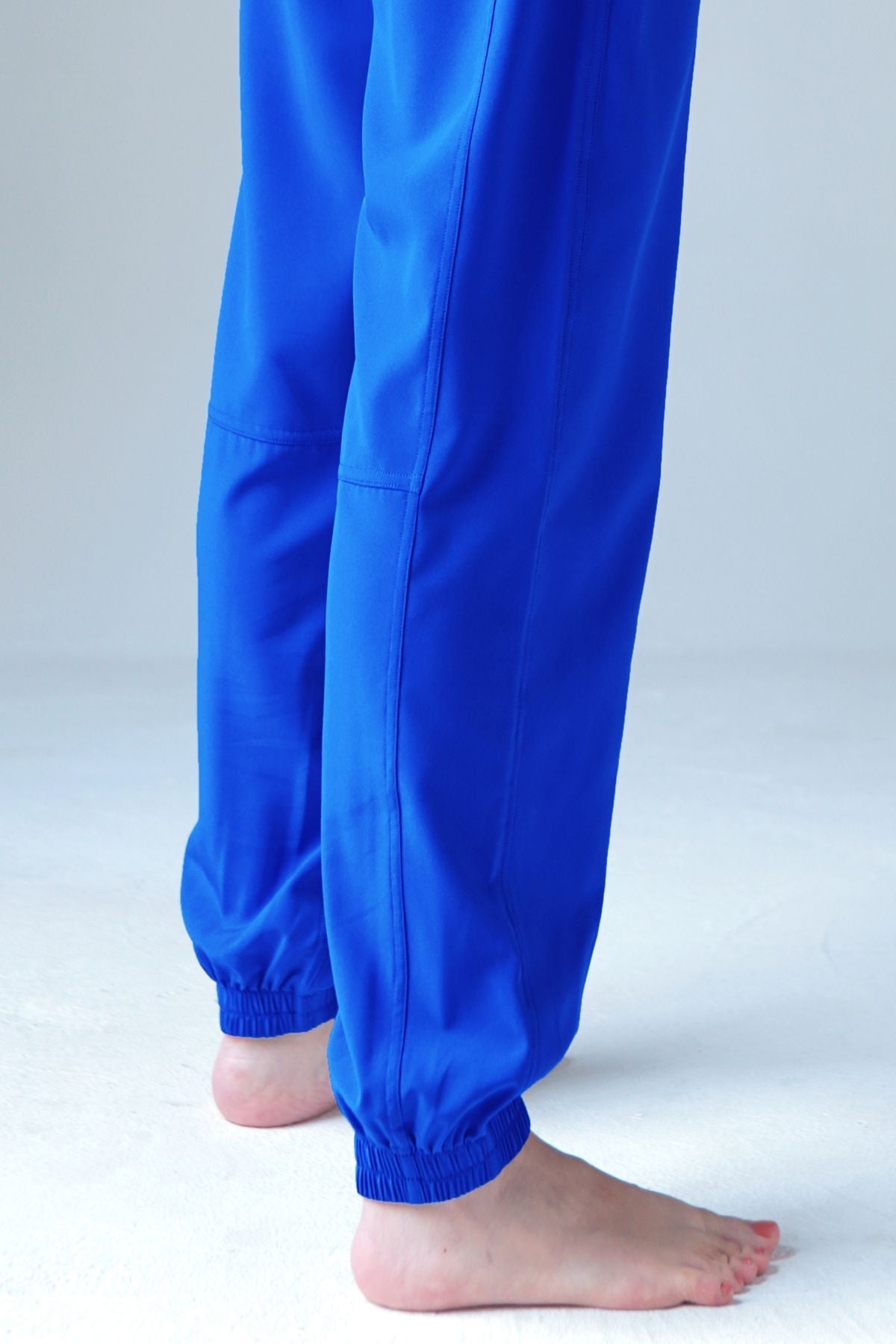 Sweatpant Cinch Bottom