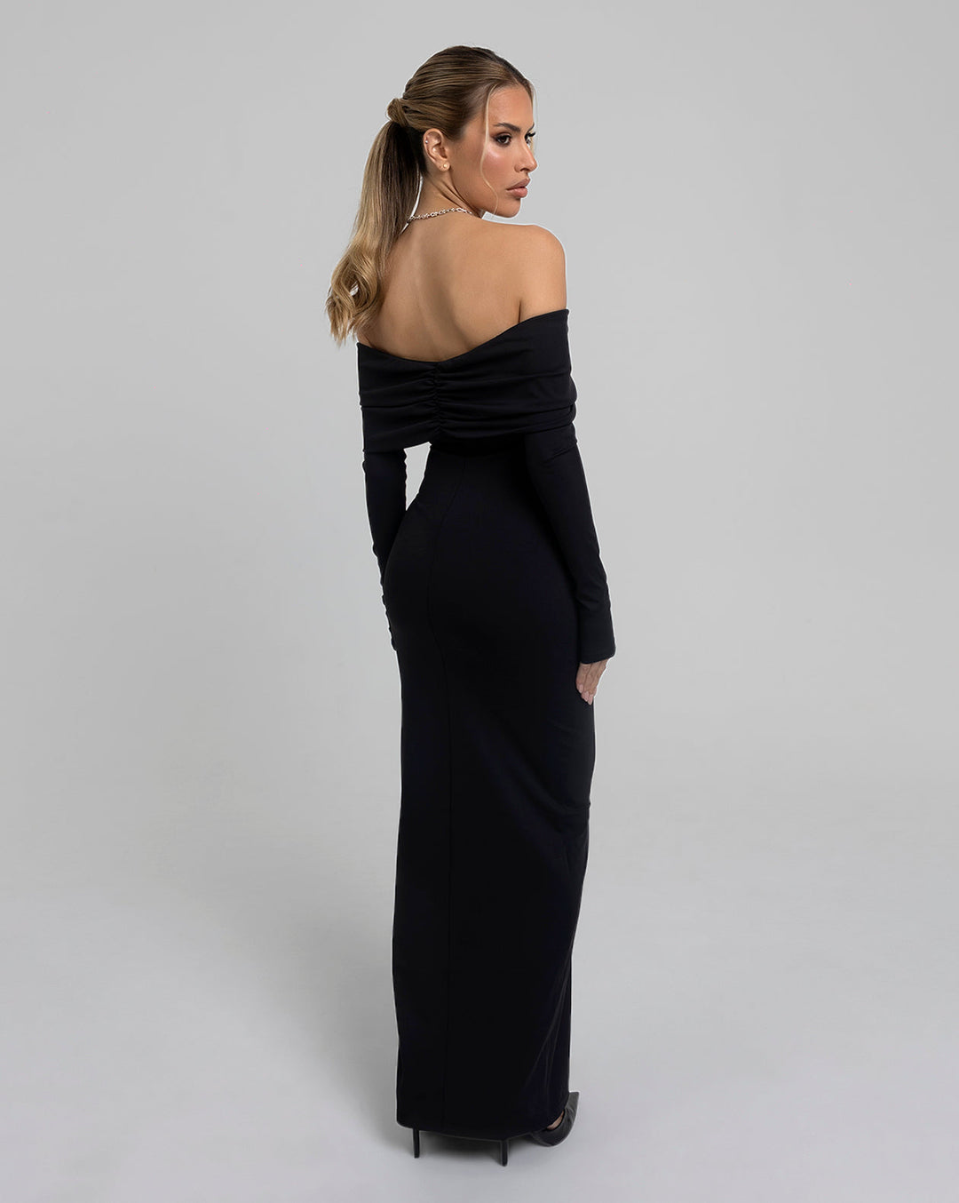 CEO Off-Shoulder Maxi Elbise