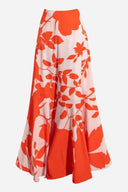 Traje de baño y pareo floral rojo
