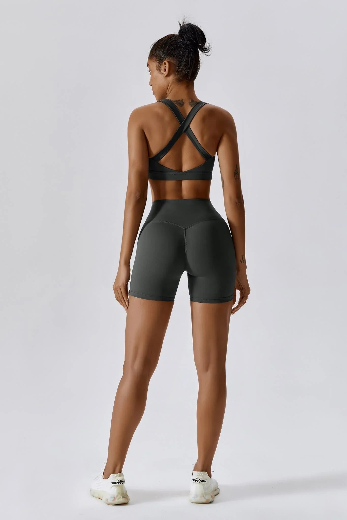 Short Esme