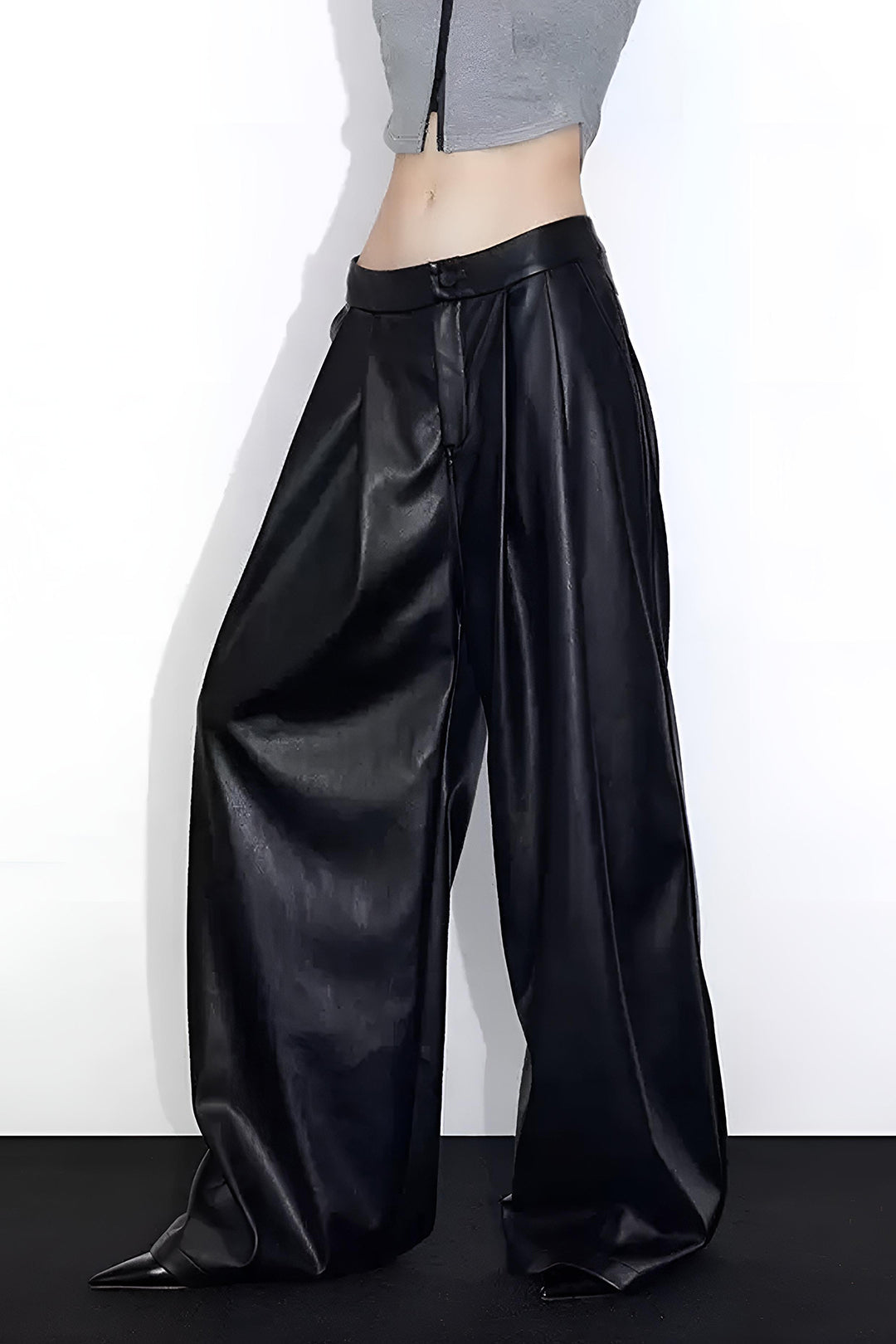 Bold Luxe Leather Pantolon