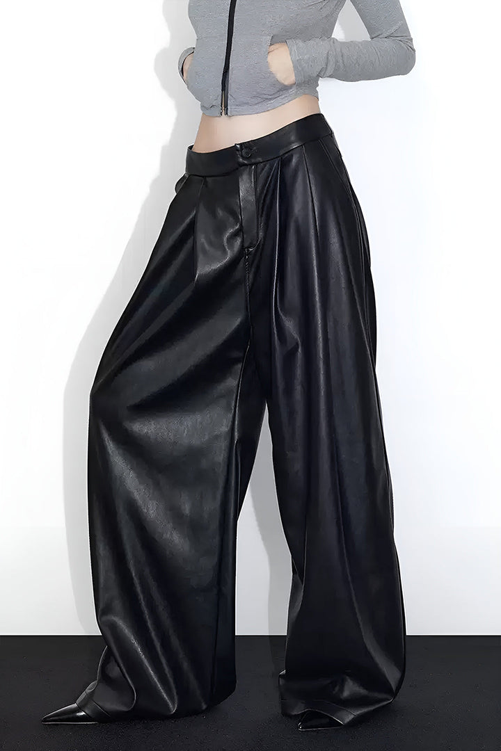 Bold Luxe Leather Pantolon