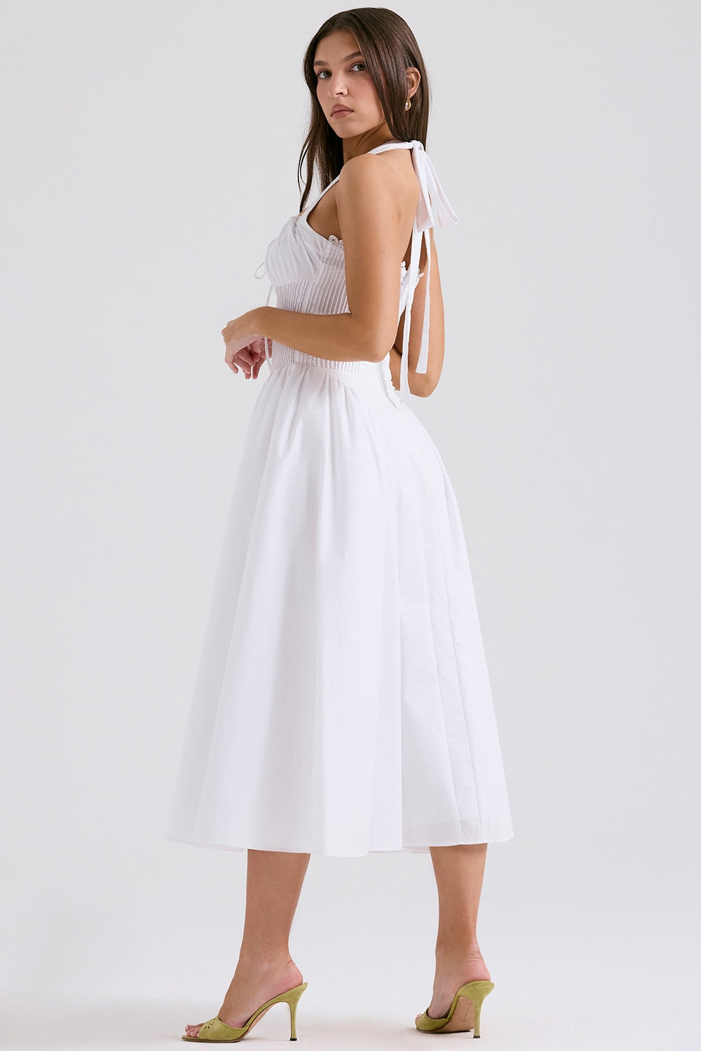 Clara Graceful White Corset Midi Elbise