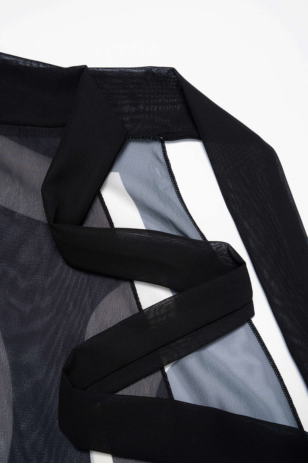 Rosvell Noir Wave Bañador & Pareo Set