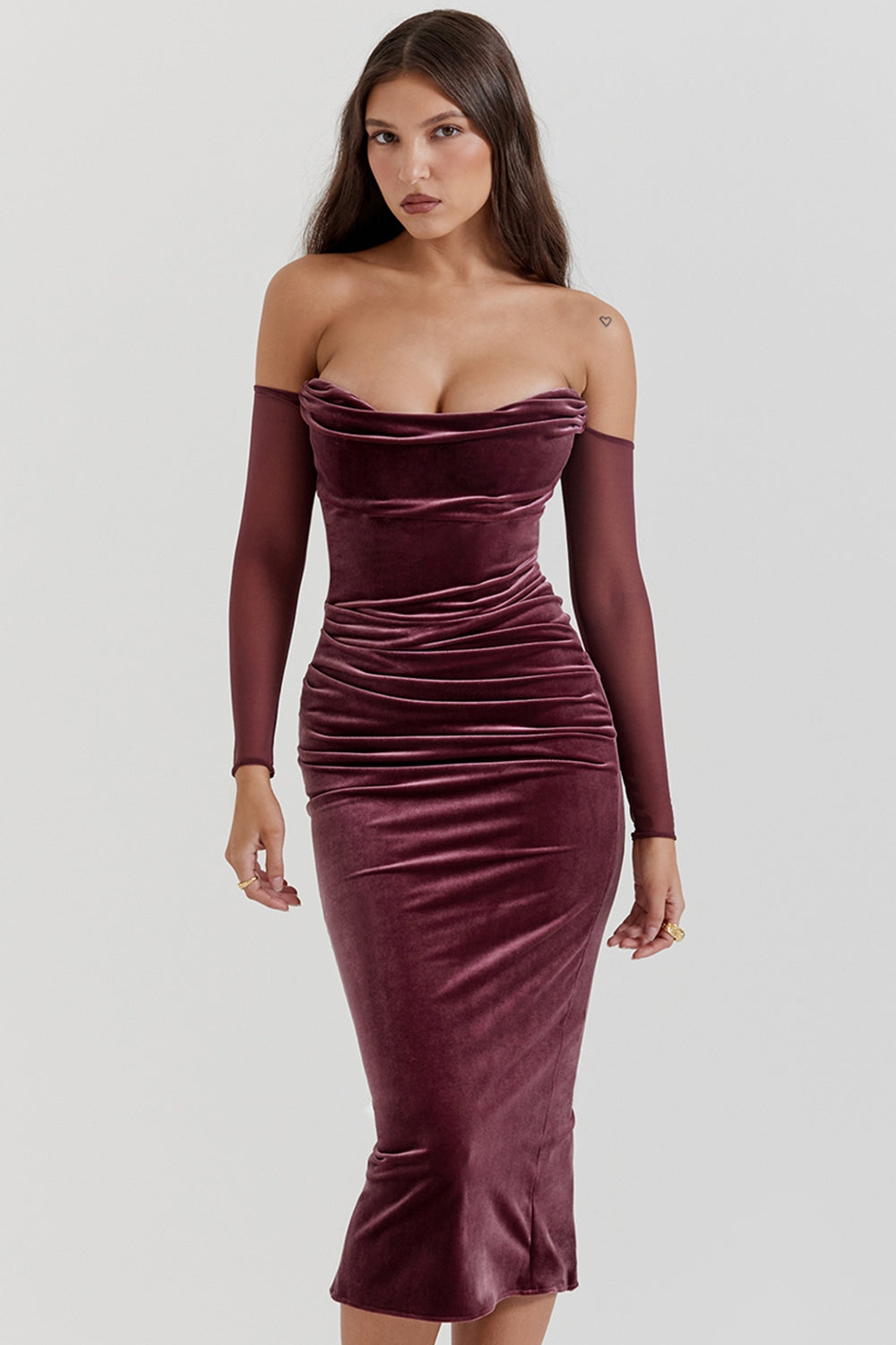 Cleora Velvet Off-Shoulder Midi Elbise