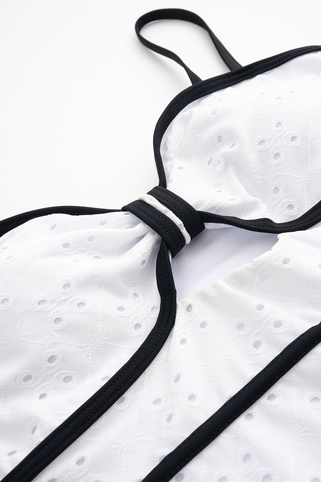 Rosvell Noir Trim Sculpt Bañador