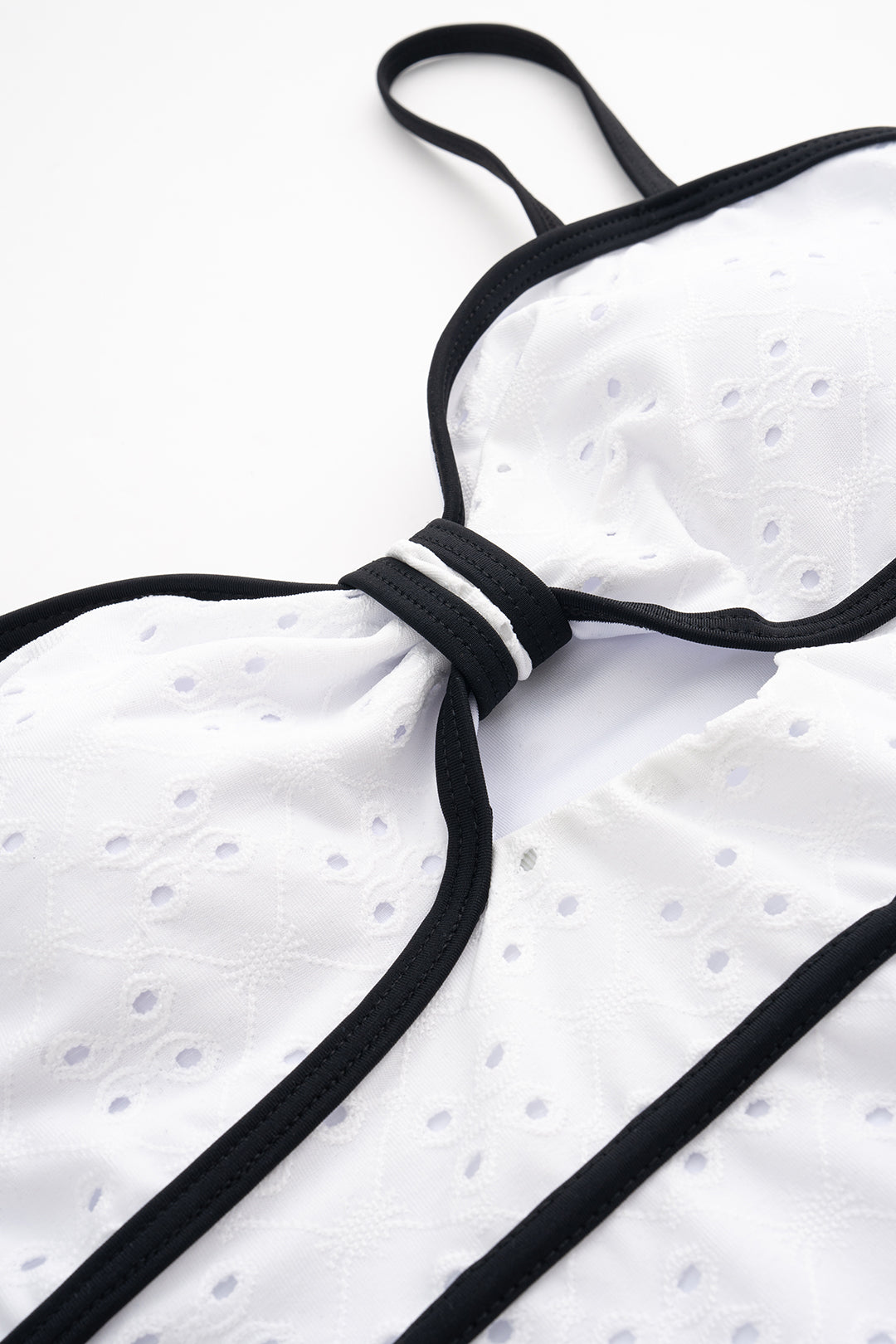 Rosvell Noir Trim Sculpt Bañador