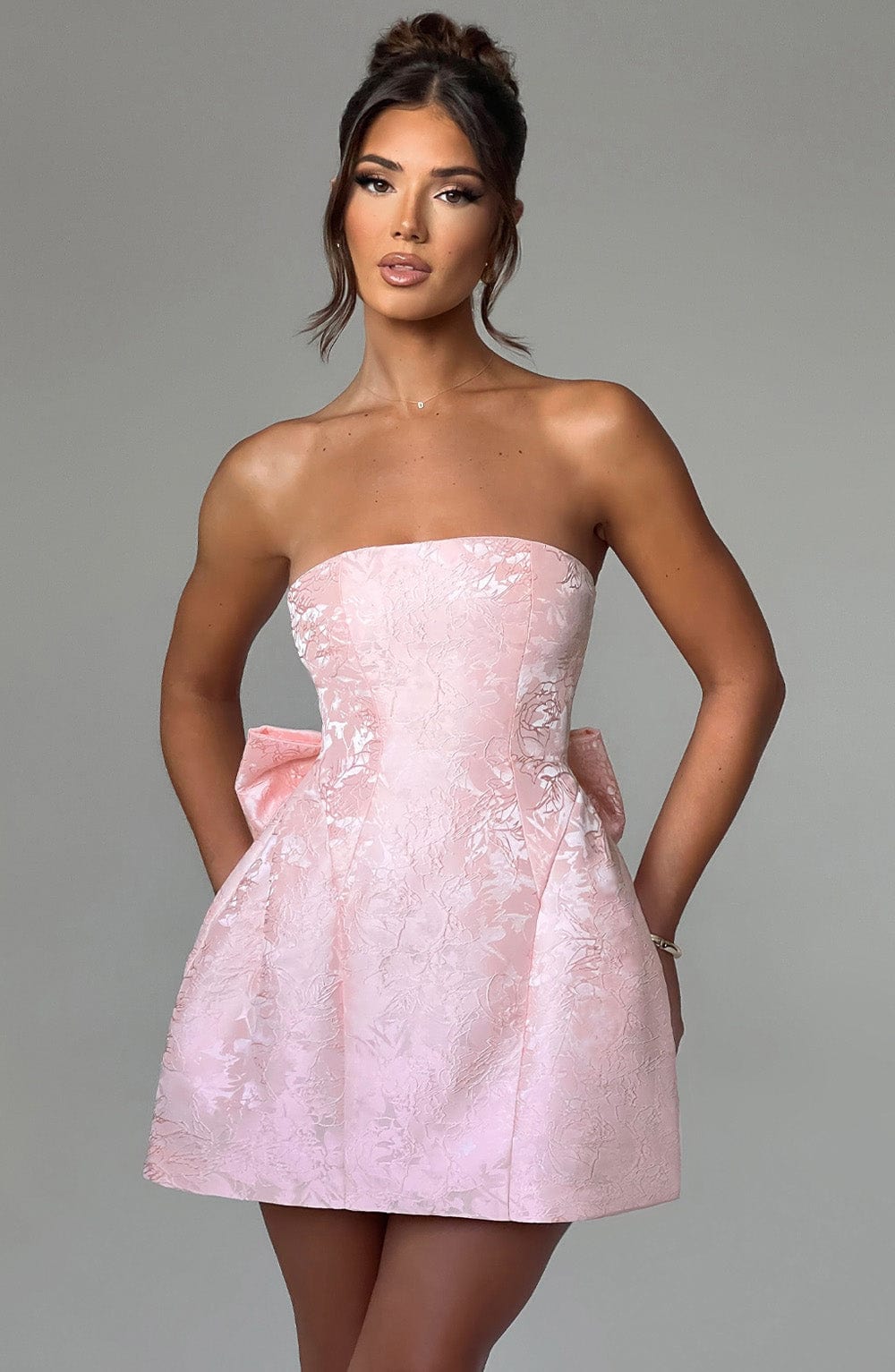 Blush Petal Fiyonklu Mini Elbise