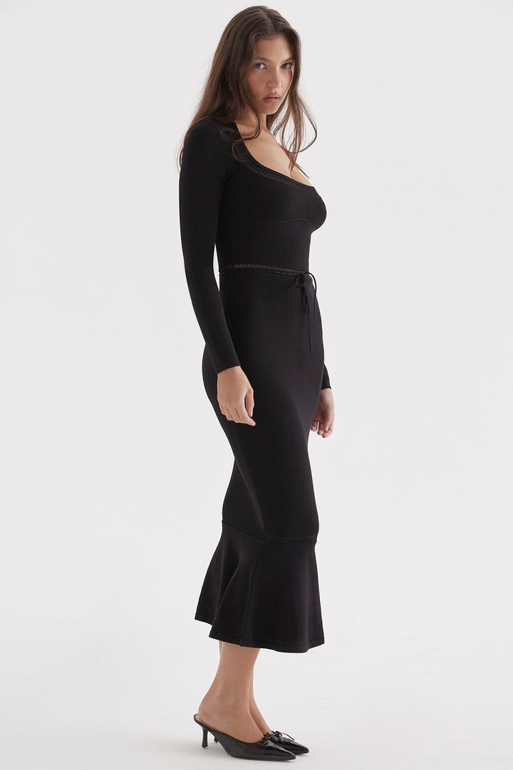 Black Elegance Midi Elbise